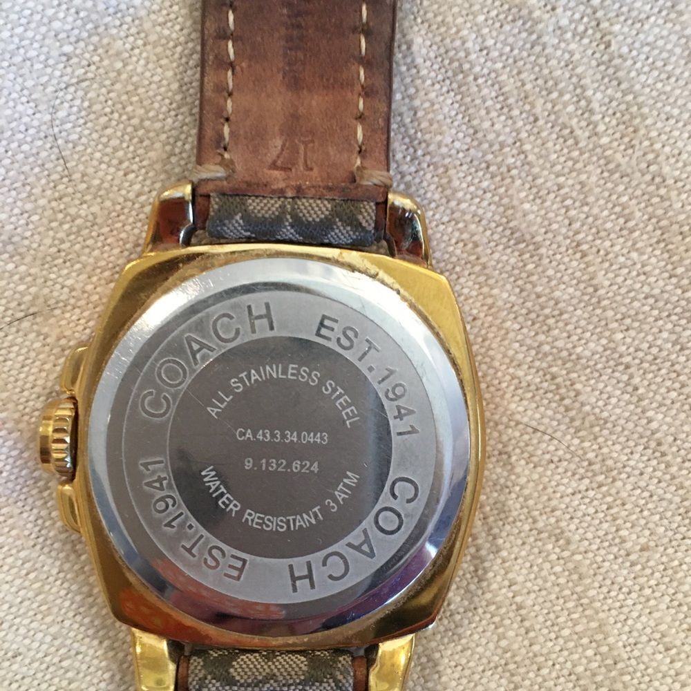 Authentic Coach Large Face Style Watch - Picture 4 of 10